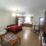 Stylish Modern Maisonette *