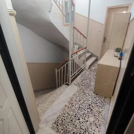 Stylish Modern Maisonette