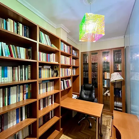 Stylish Modern Maisonette *