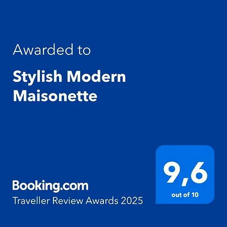 Stylish Modern Maisonette דירה *