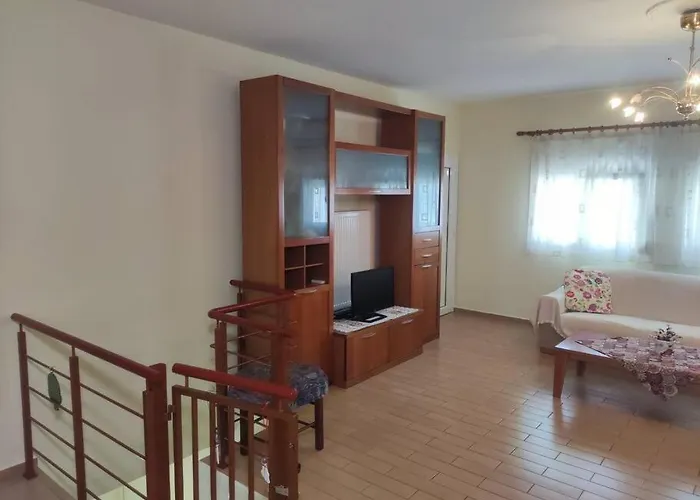 דירה Stylish Modern Maisonette *